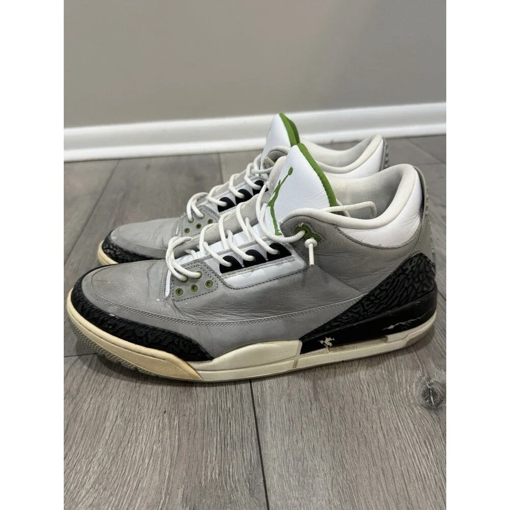 Size 13 - Air Jordan 3 Retro Chlorophyll 2018 Grey Black Green 136064-006